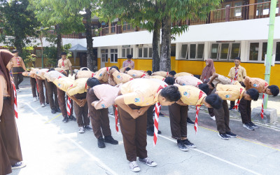 Kemah Kelas 10 SMK “SIANG” 1 Bojonegoro, Wadah Pembelajaran dan Kebersamaan Siswa